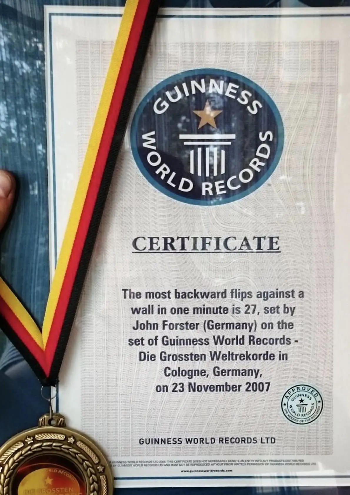 Guinness World Records Zertifikat – John Forster